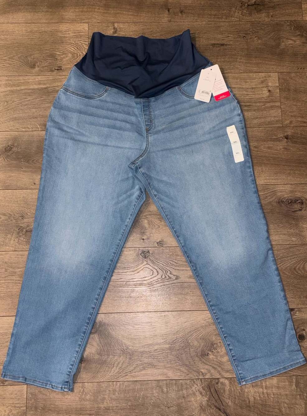Ingrid & Isabel Maternity Over Belly Straight Jeans Size XXL Light Wash